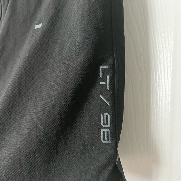 lululemon athletica Men's Black Athletic Shorts - Picture 7 of 8